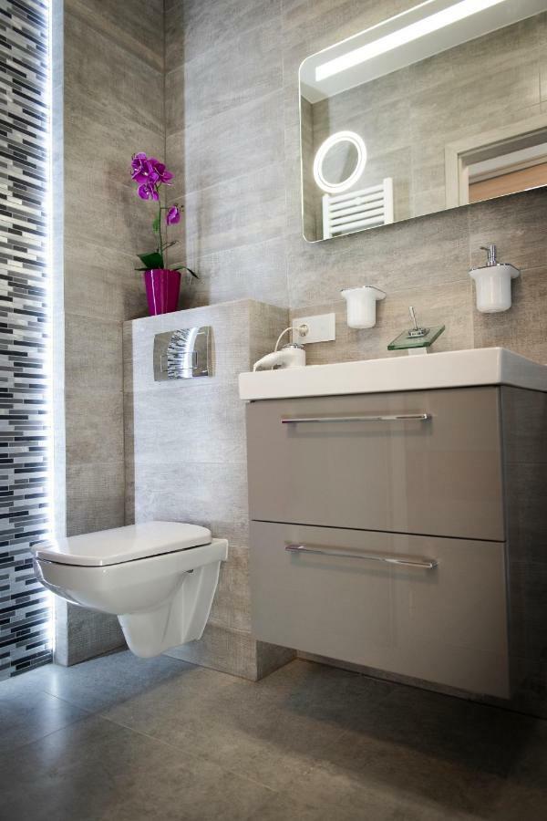 Apartament Elegance Pink Rewal Kültér fotó